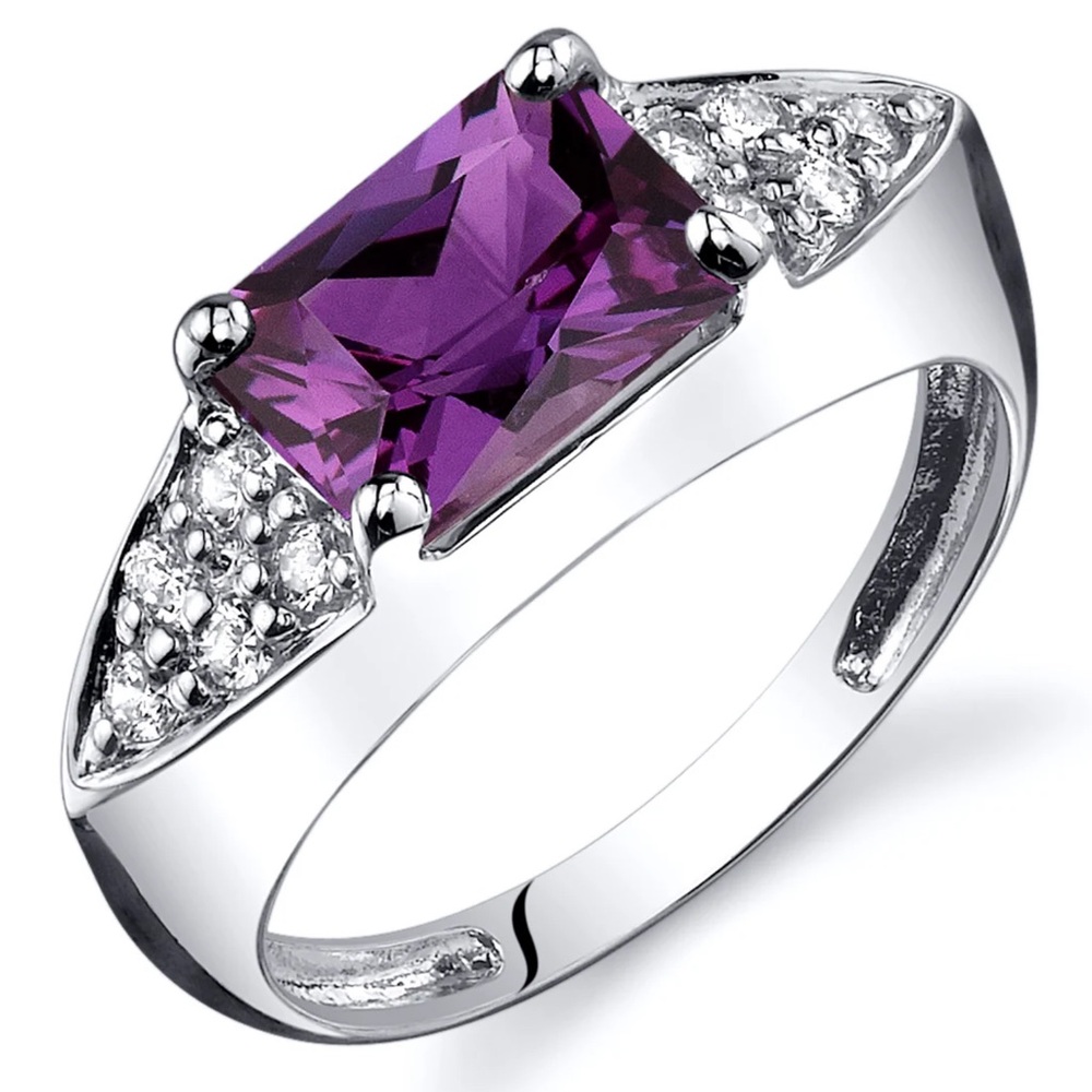 925 Sterling Silver Radiant Shape Simulated Alexandrite Size 8